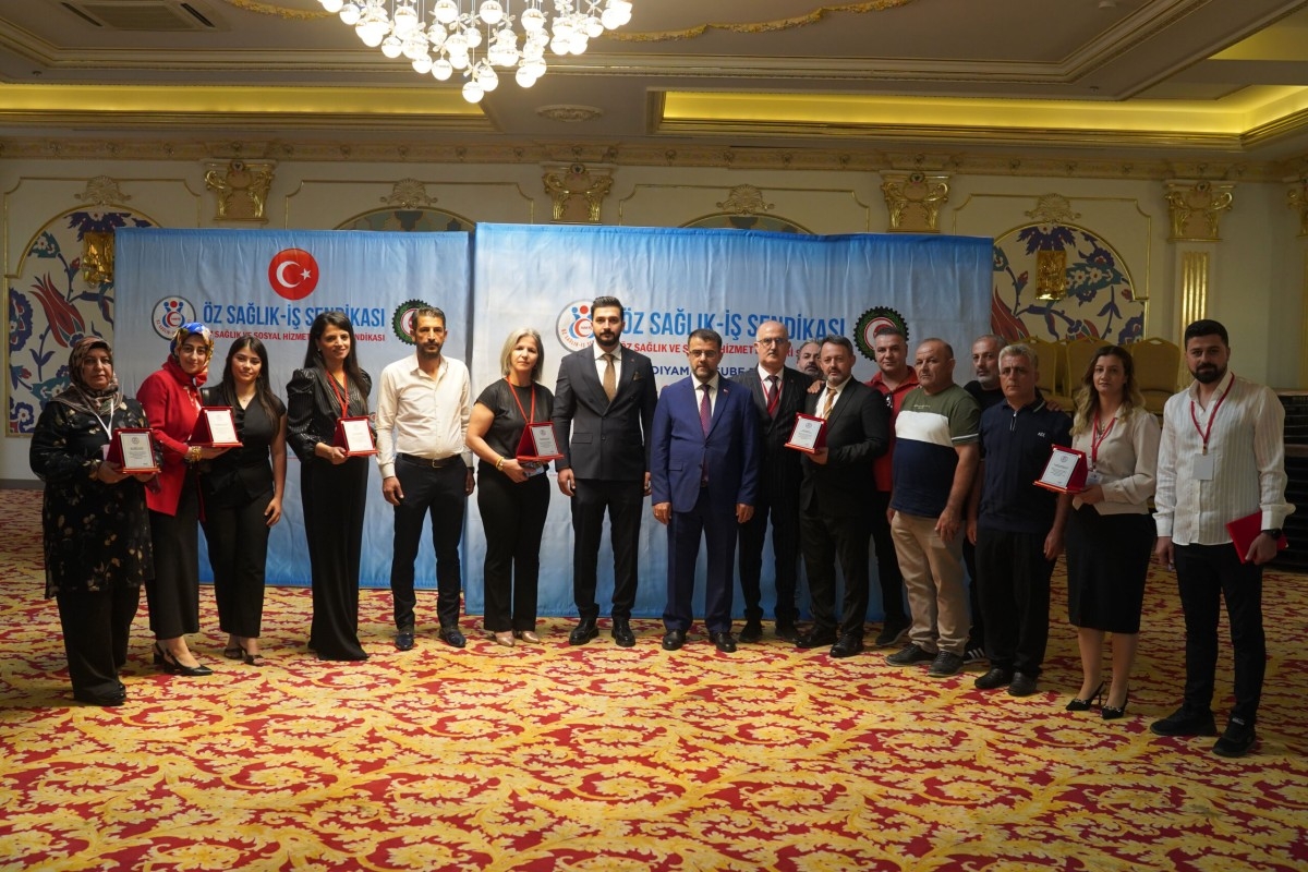 Öz Sağlık-İş’te Güven Tazelendi: Mustafa Uğur Köse Yeniden Başkan